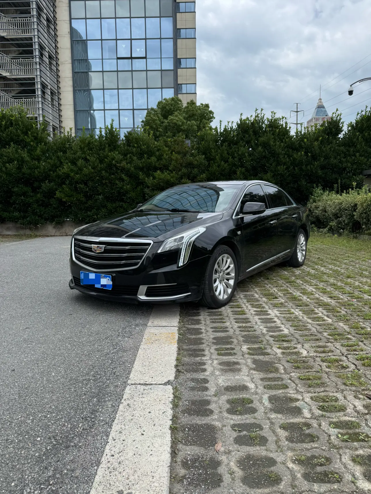 Cadillac XTS