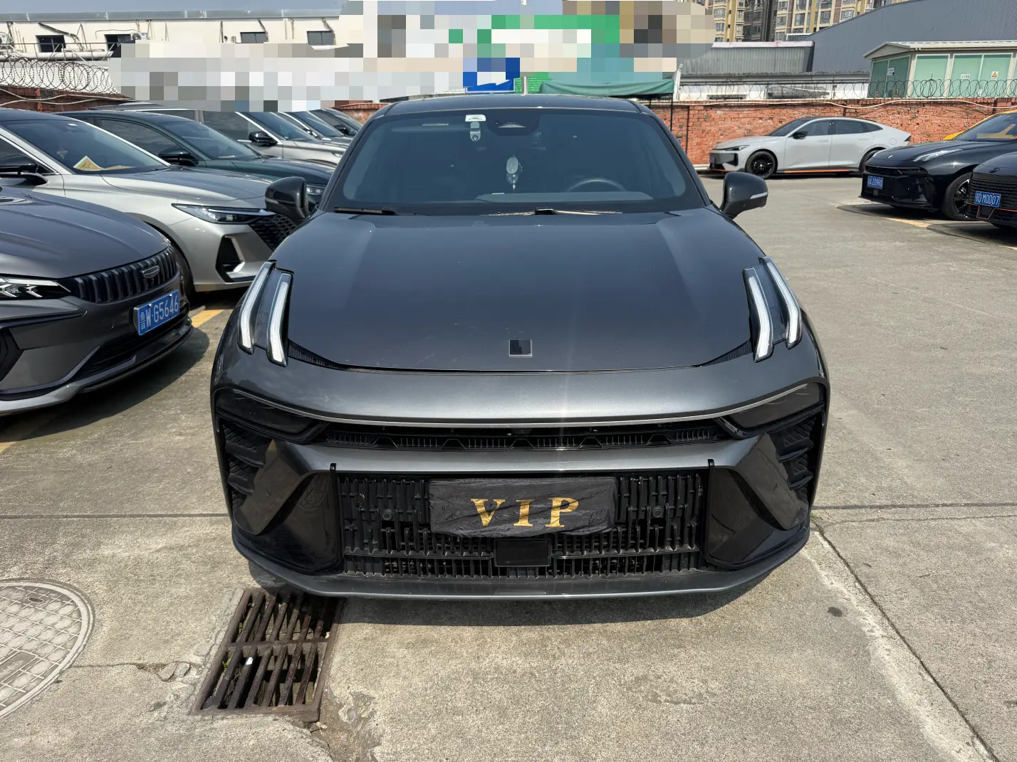 Lynk & Co 03