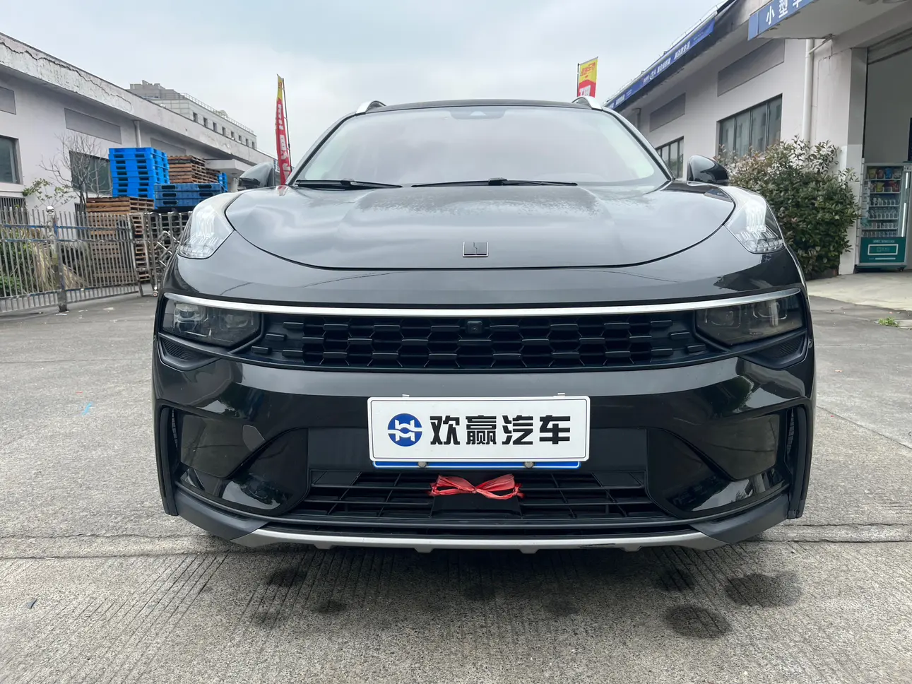 Lynk & Co 01