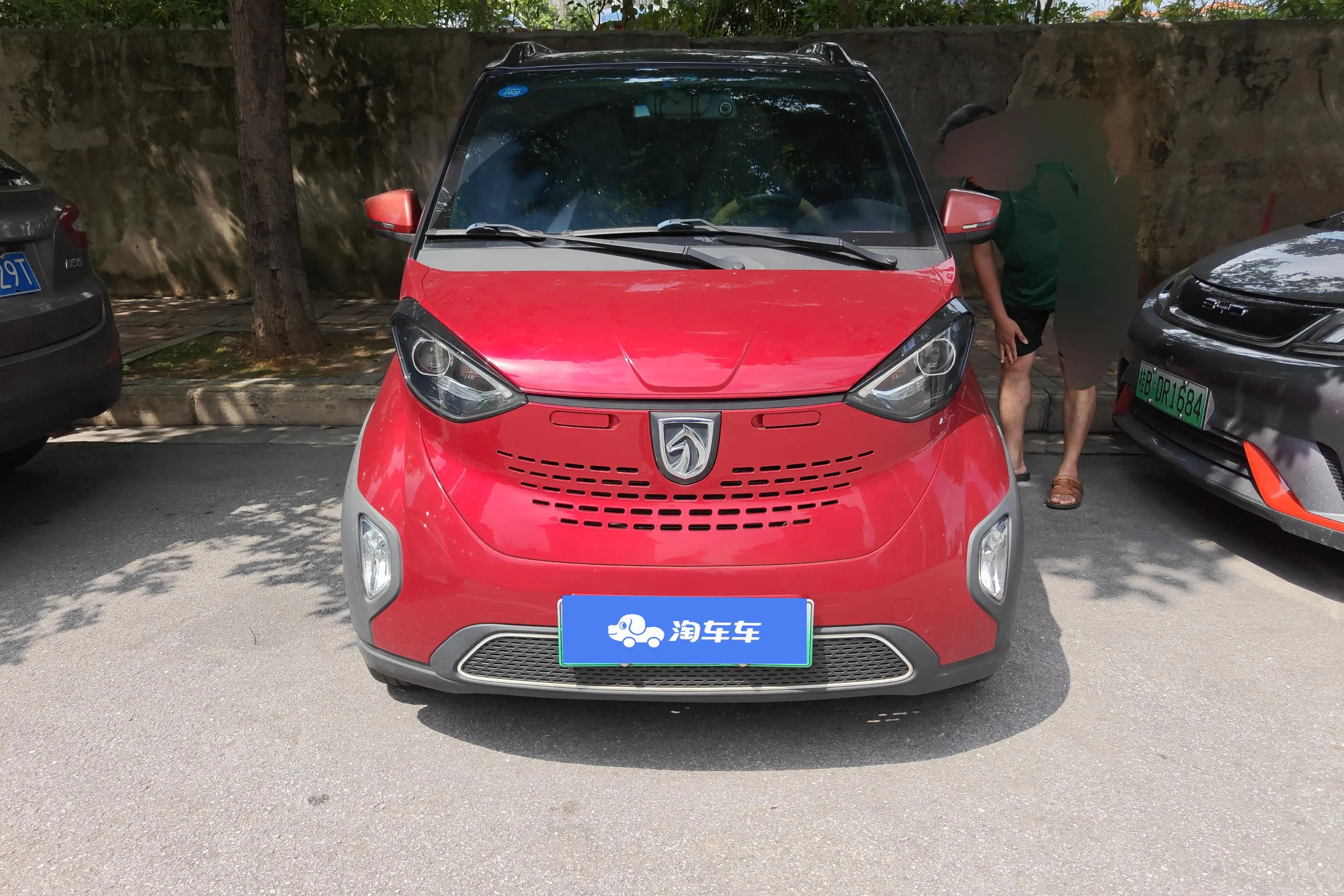 Baojun E100