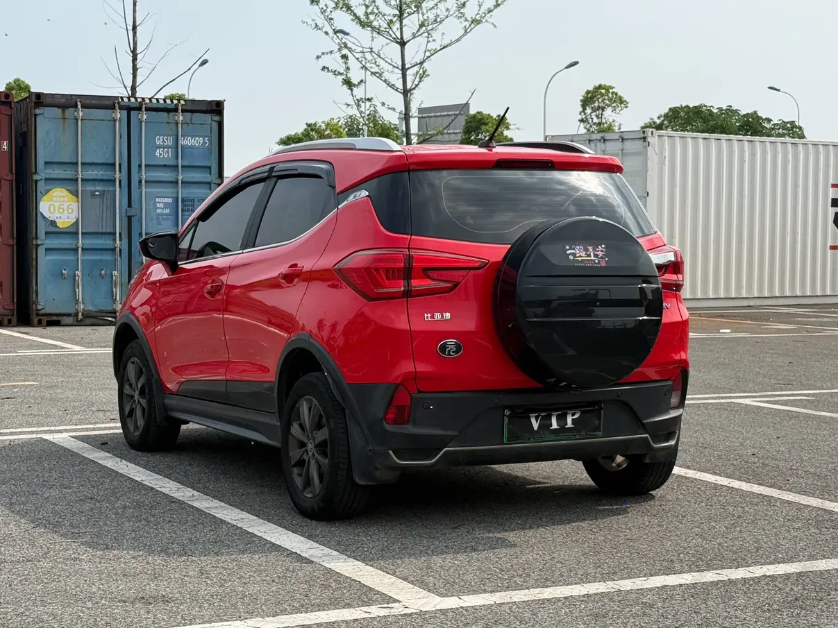 BYD Yuan EV