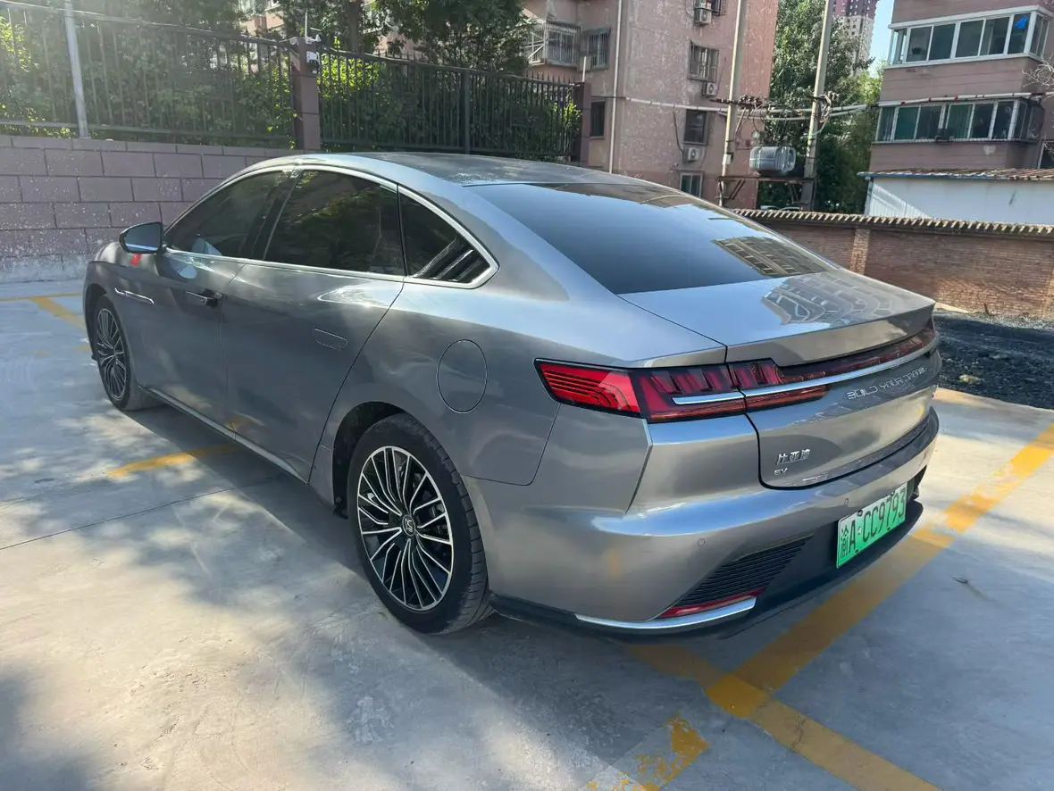 BYD Han EV
