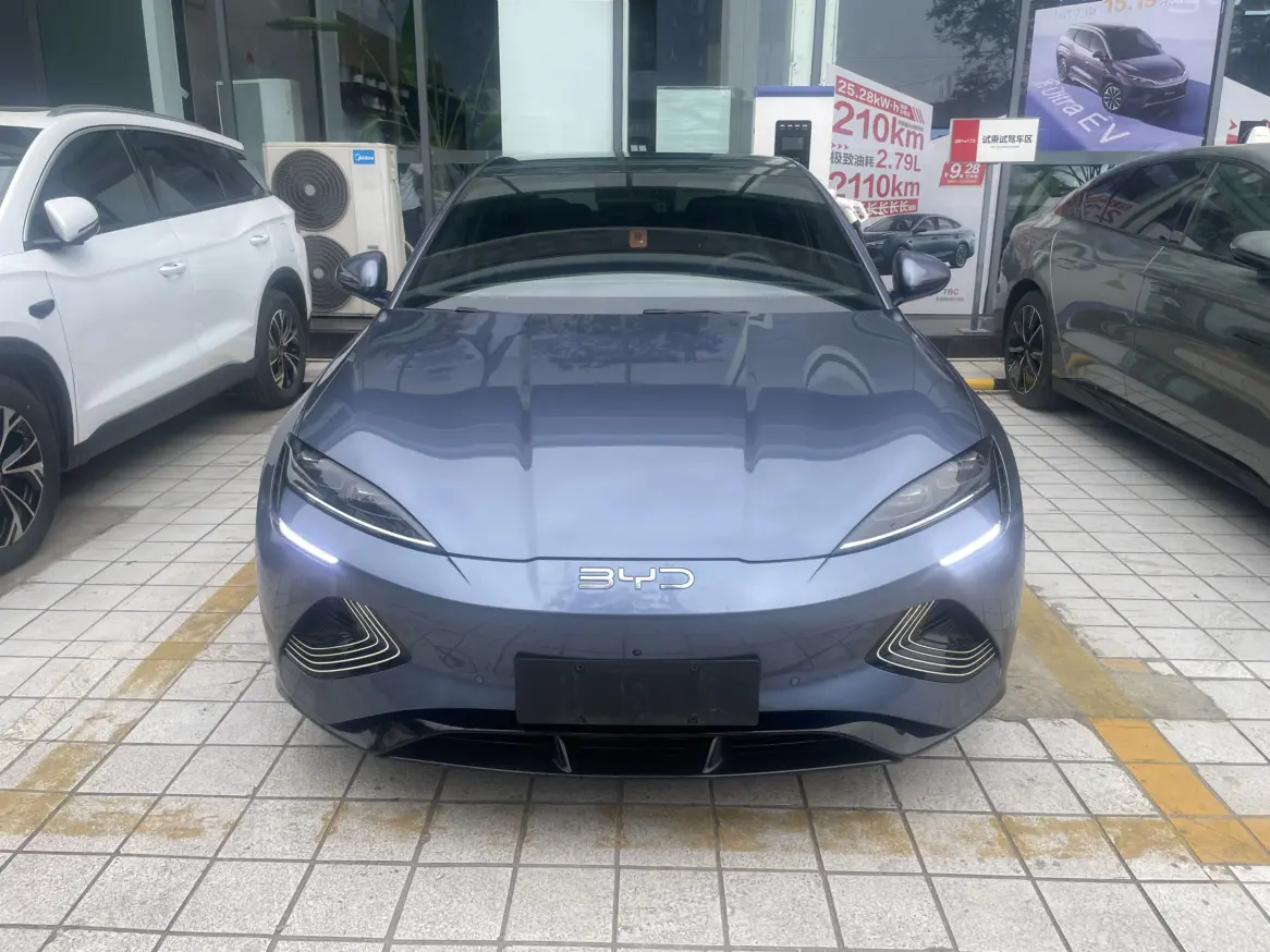 BYD Seal