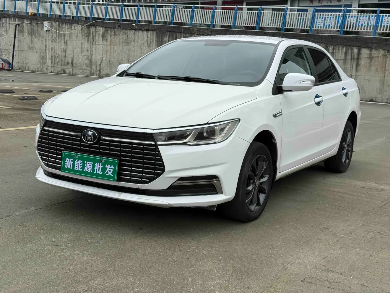 BYD QinEV