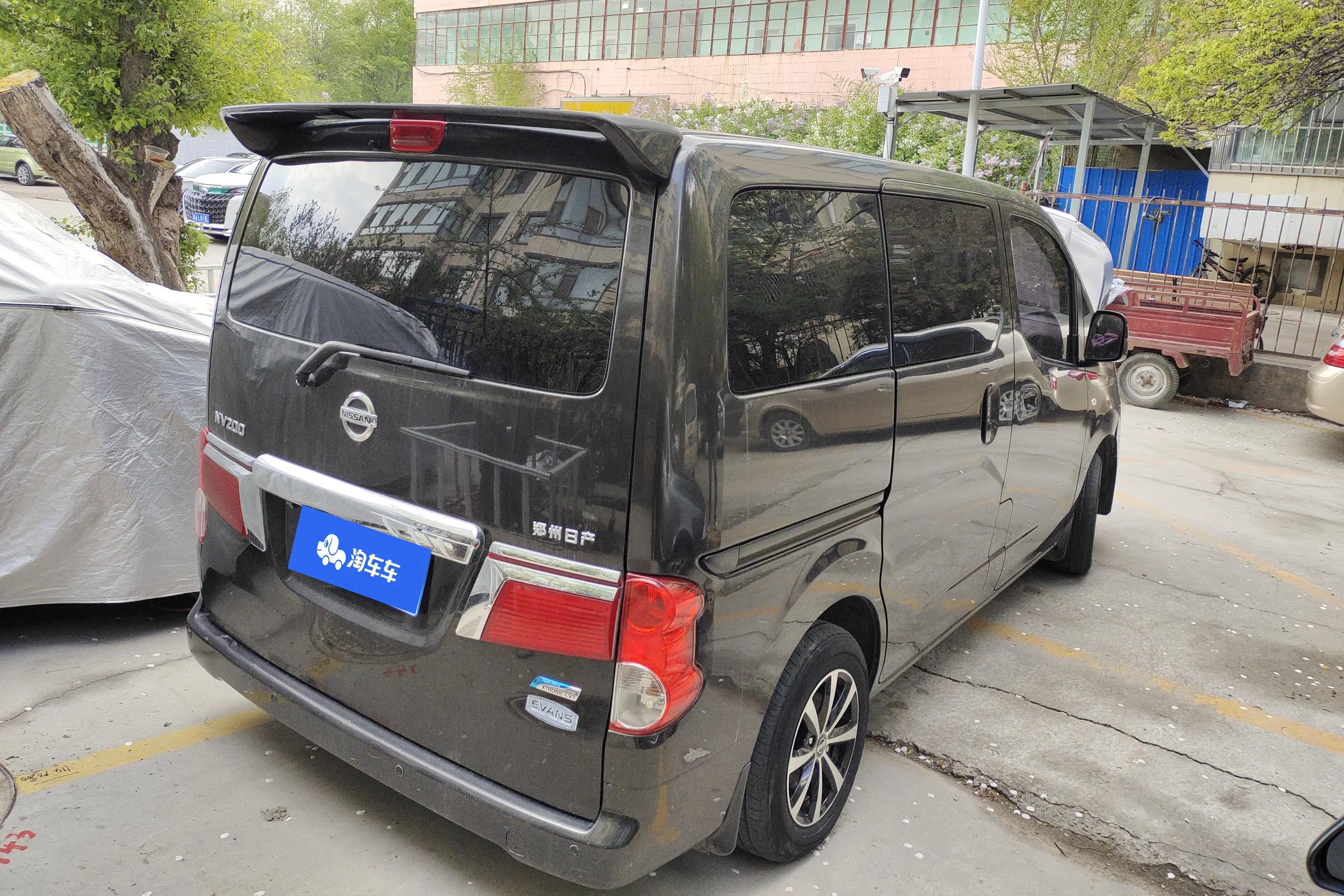 Nissan NV200