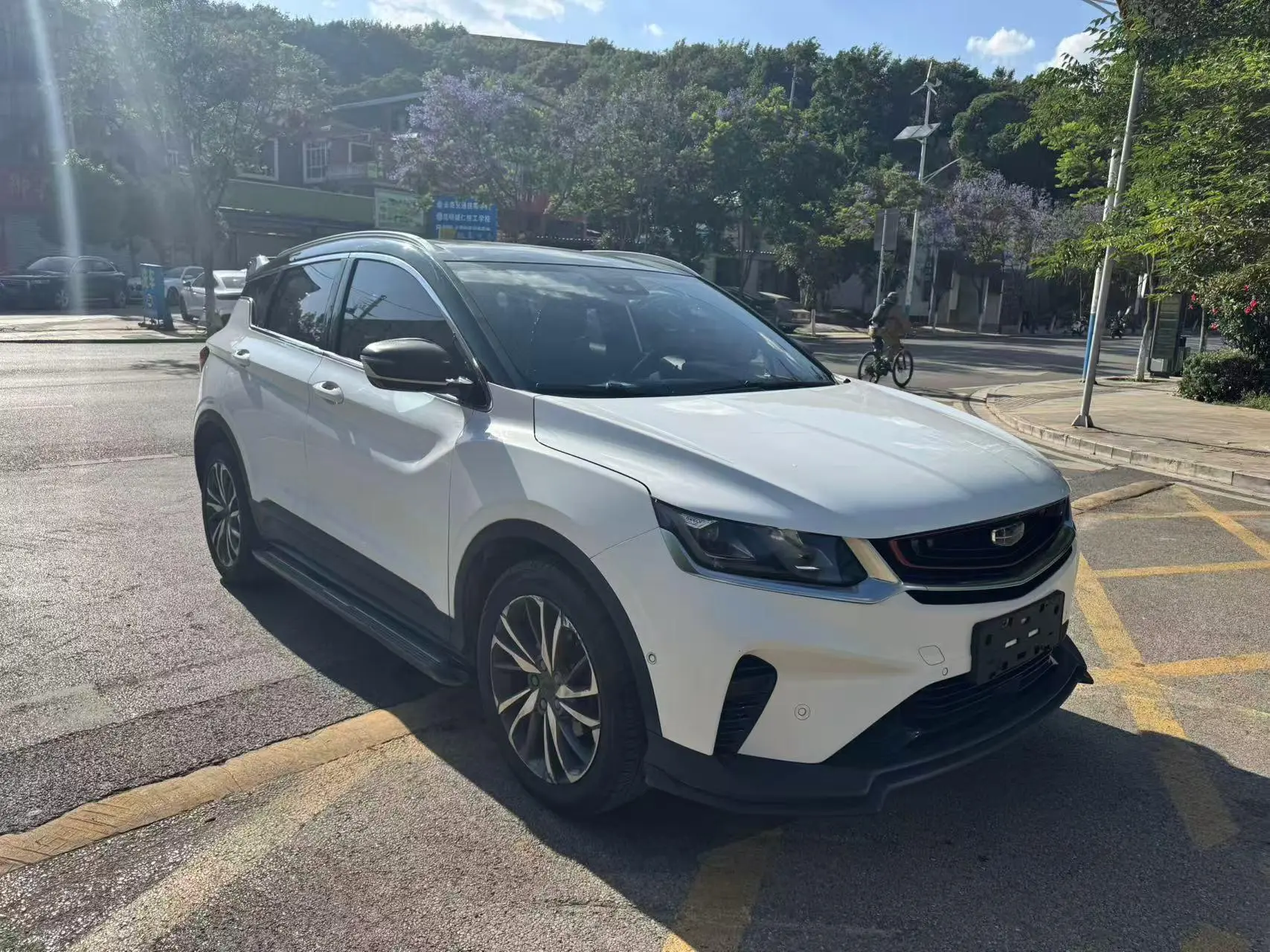 Geely Coolray SX11