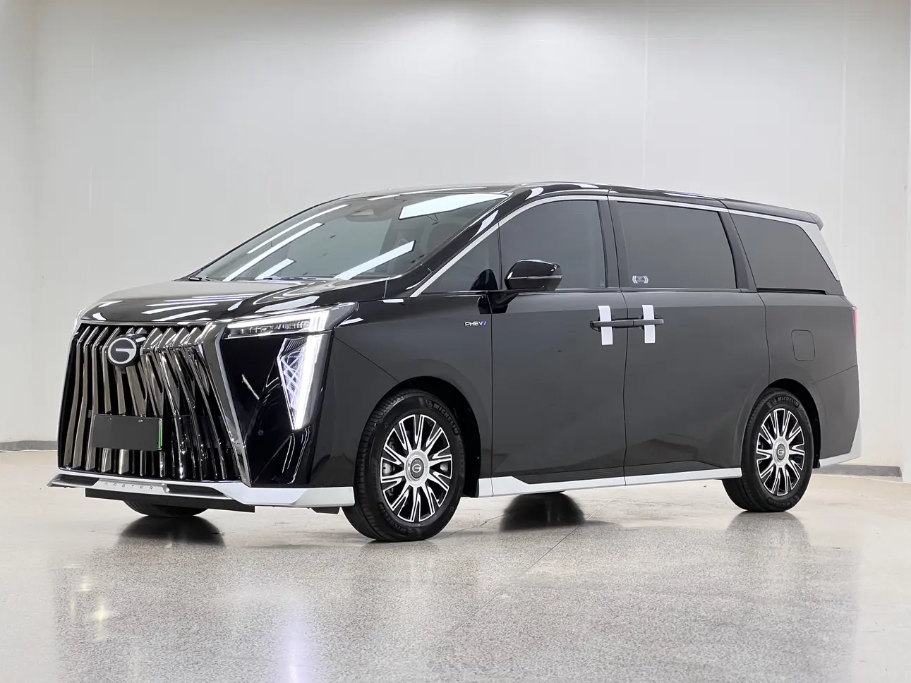 GAC Trumpchi E9 PHEV