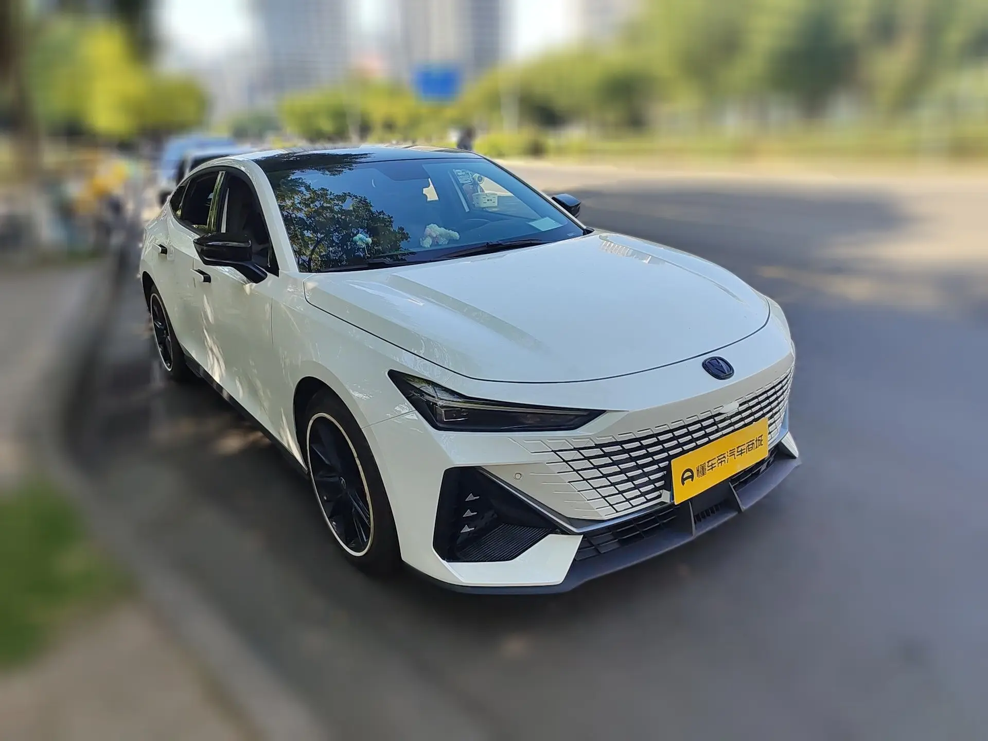 Changan UNI-V
