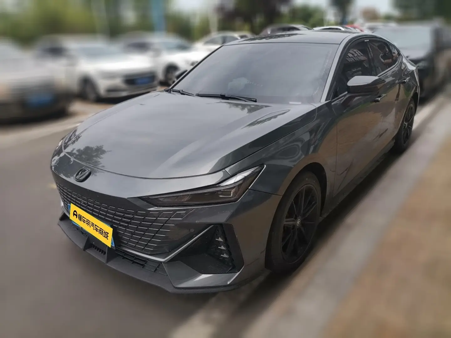 Changan UNI-V