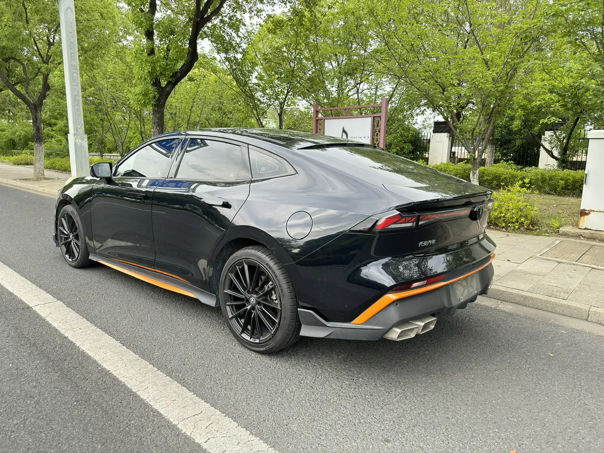 Changan UNI-V