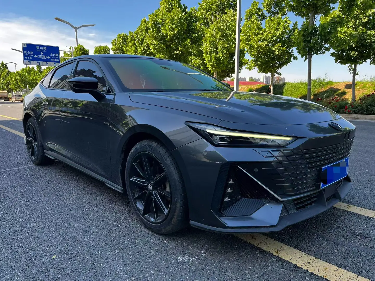 Changan UNI-V