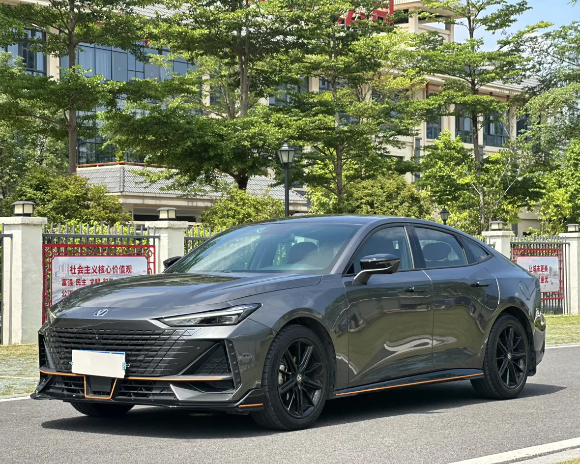 Changan UNI-V