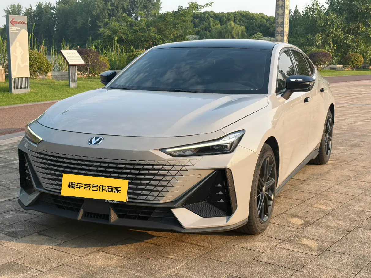 Changan UNI-V