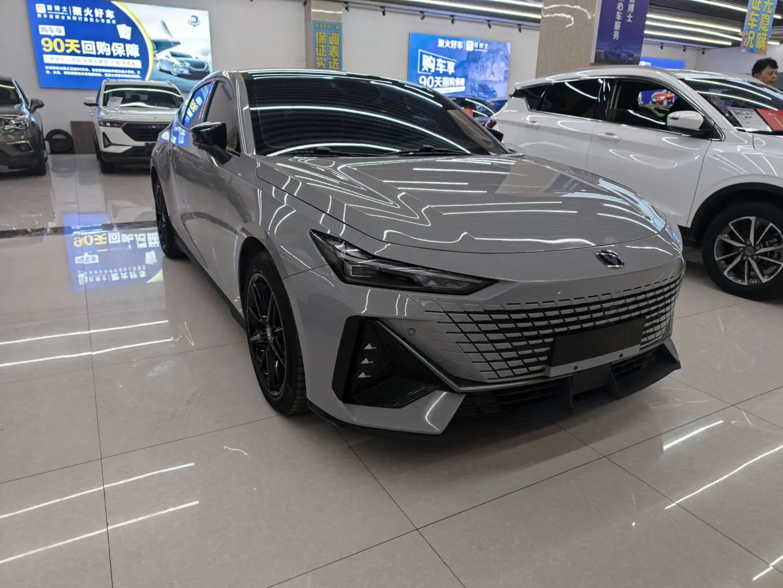 Changan UNI-V