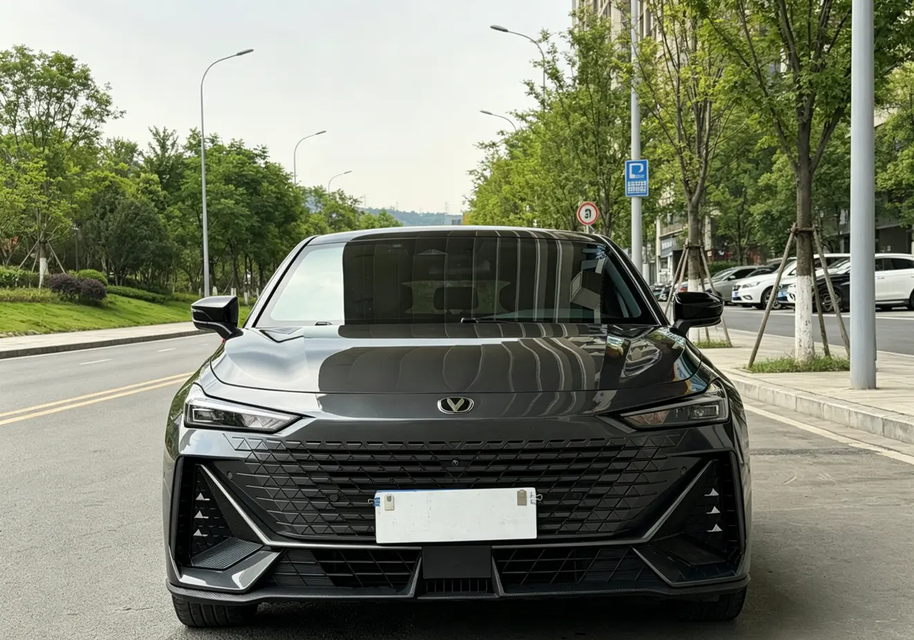 Changan UNI-V