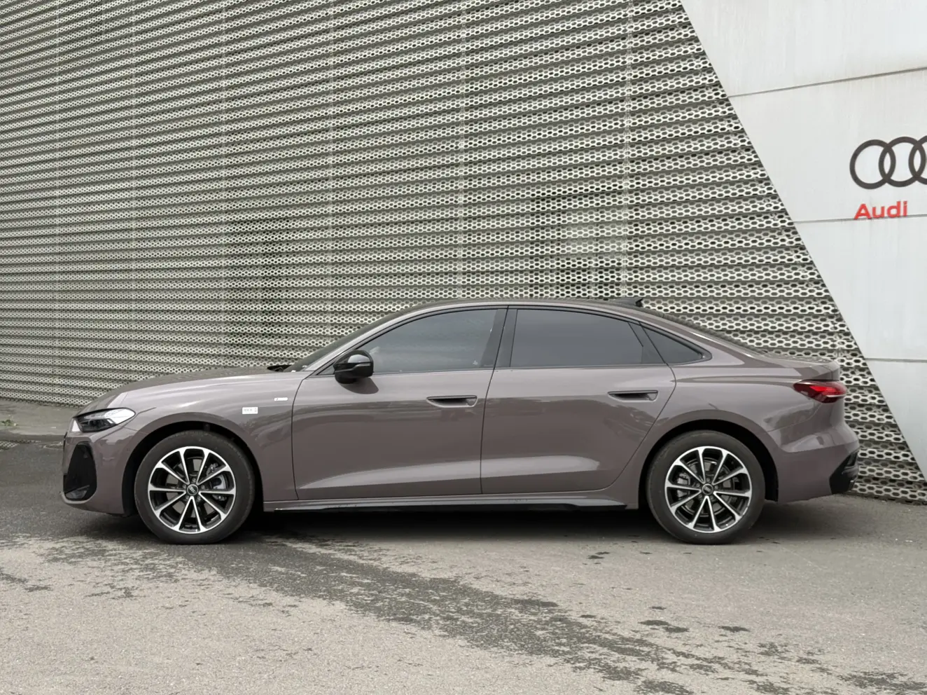 Audi A5L