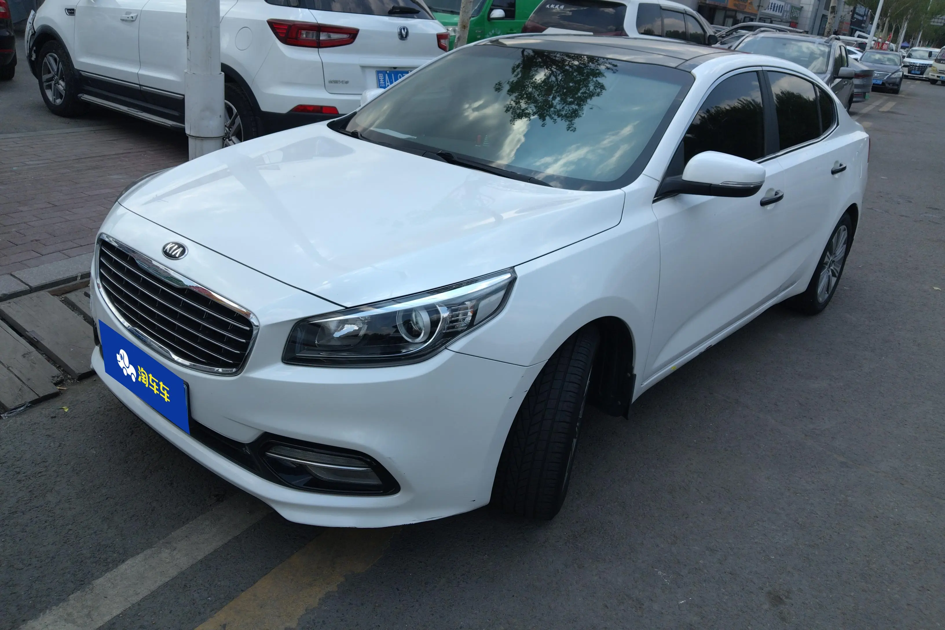 Kia K4  из Китая