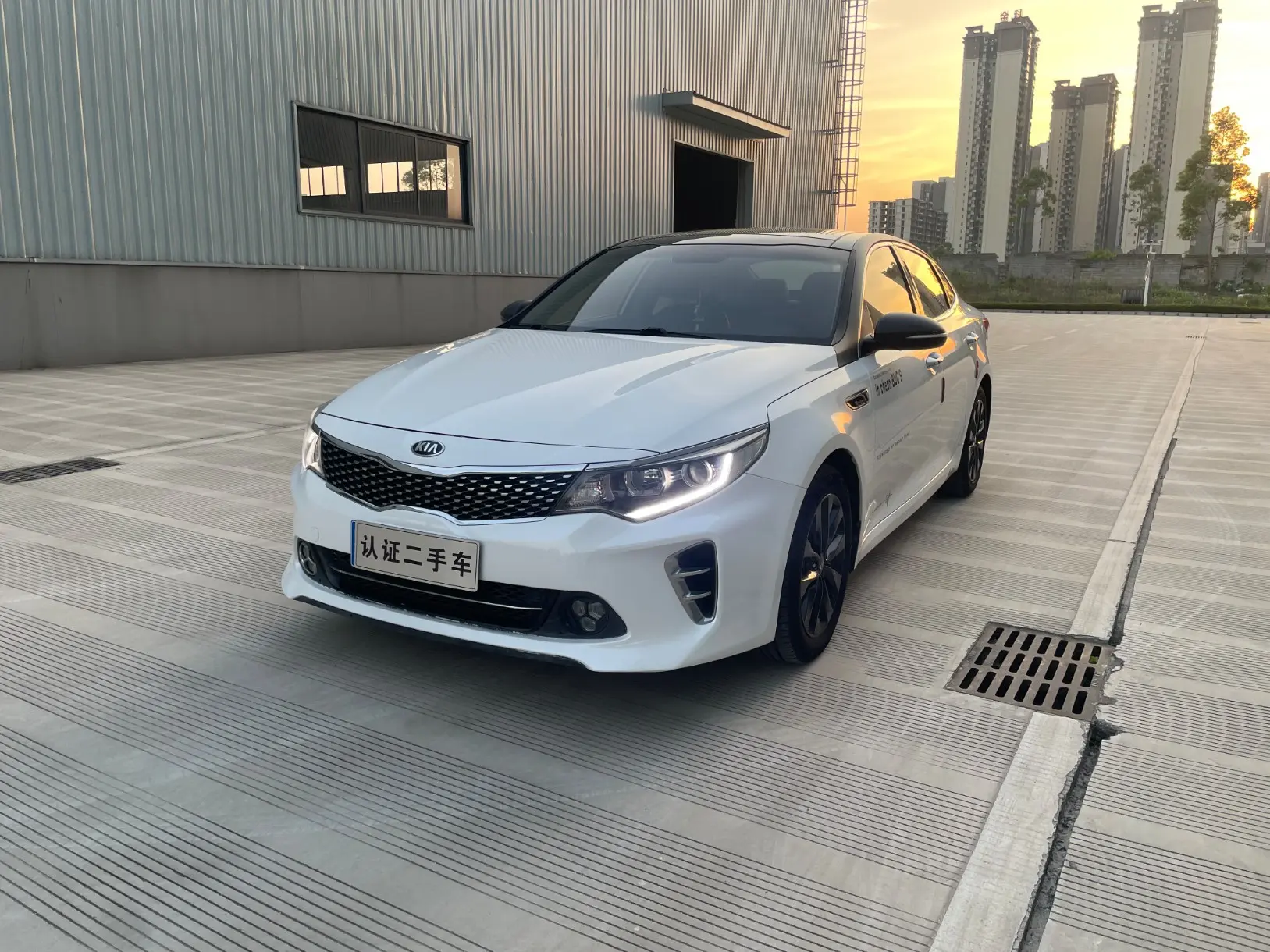 Kia K5