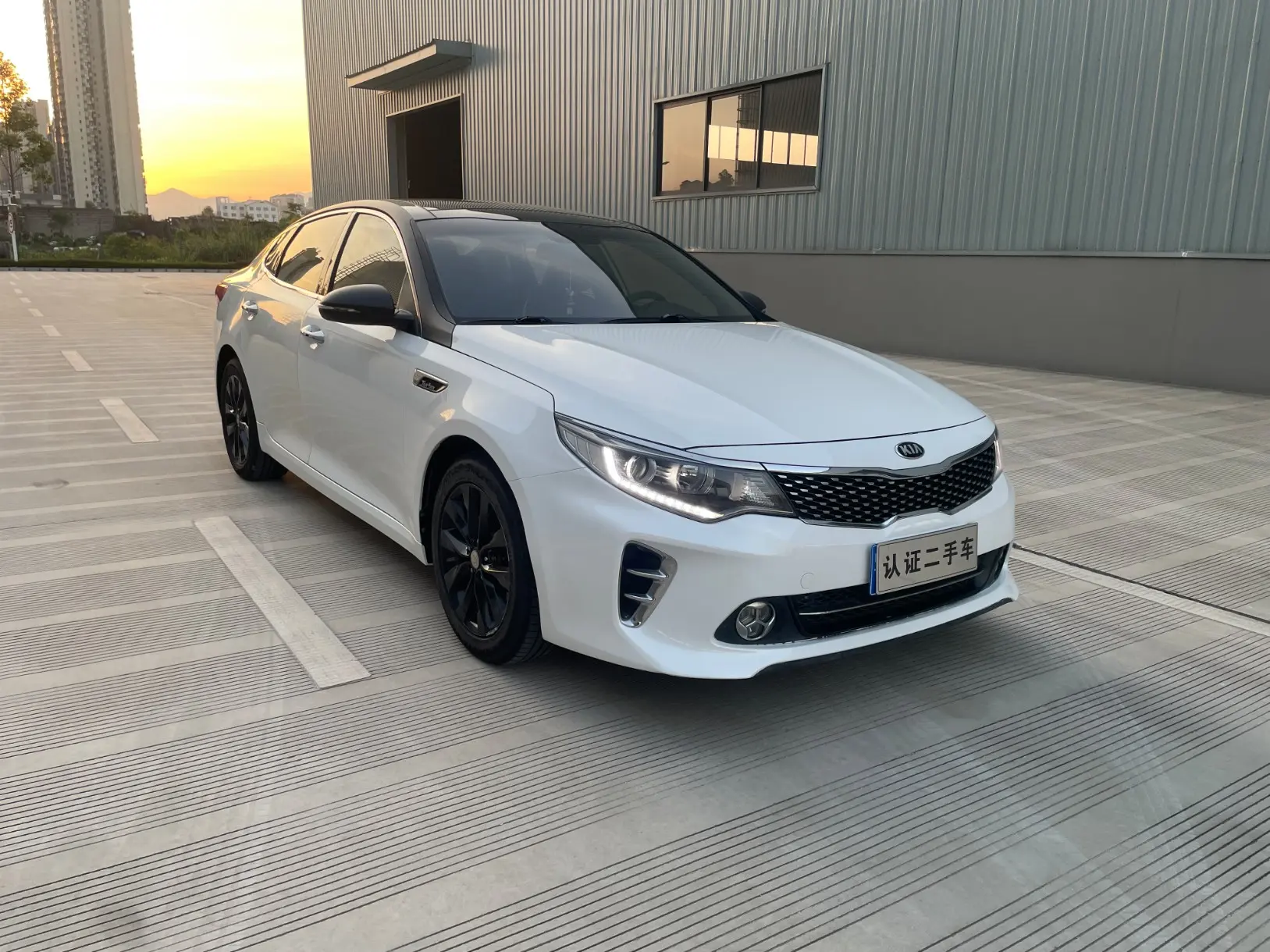 Kia K5