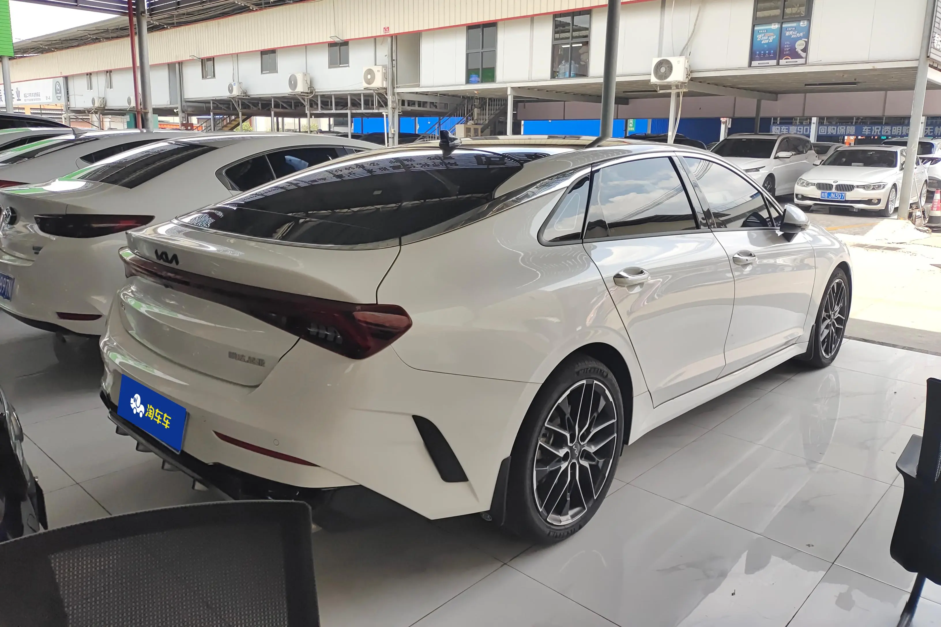 Kia K5
