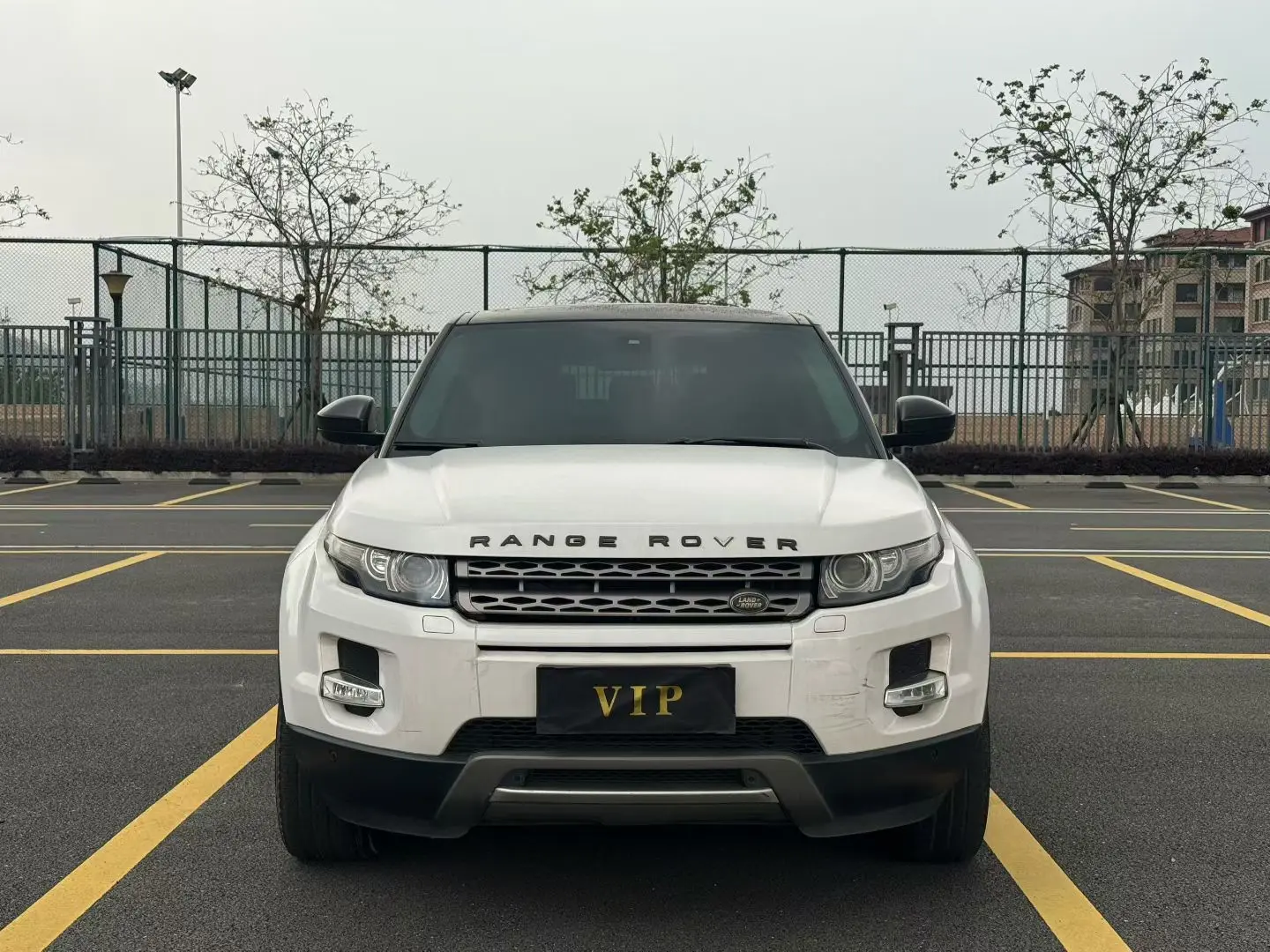 Land Rover Range Rover Evoque  из Китая