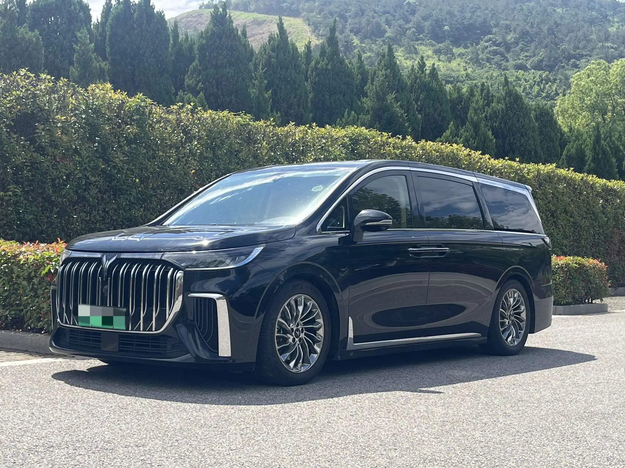 Voyah Lantu Dreamer PHEV
