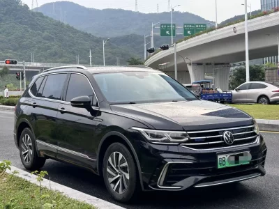 Volkswagen Tiguan L PHEV