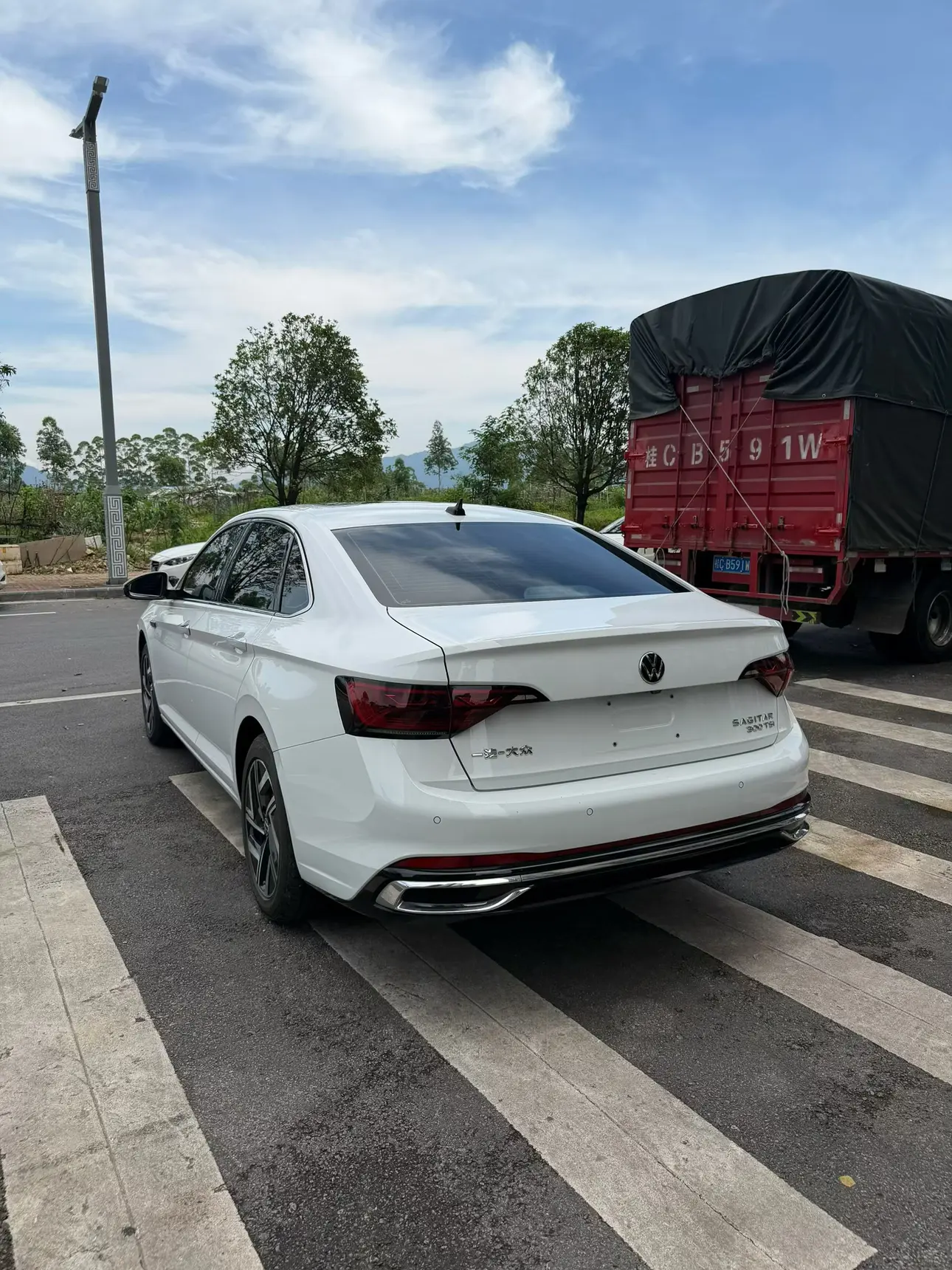 Volkswagen Sagitar
