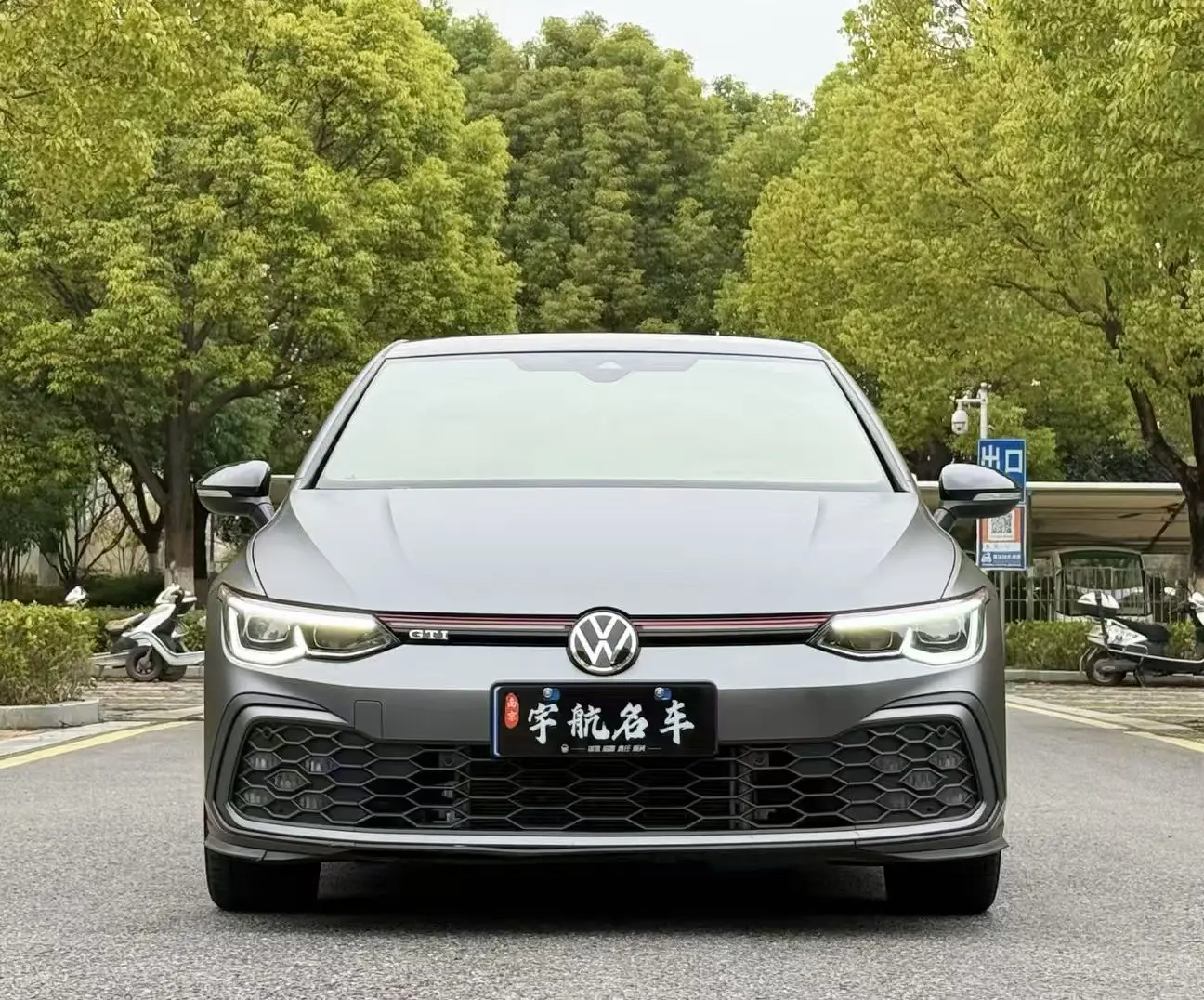 Volkswagen Golf GTI