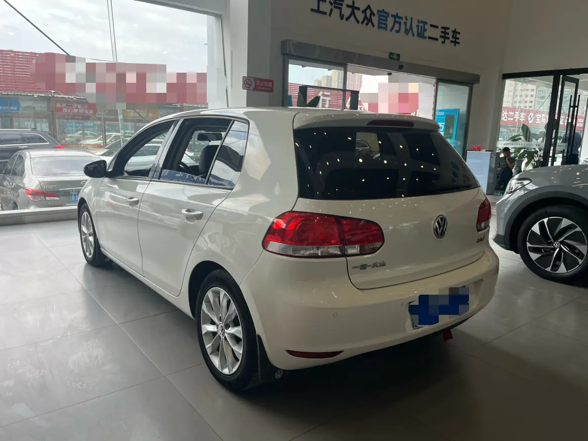 Volkswagen golf