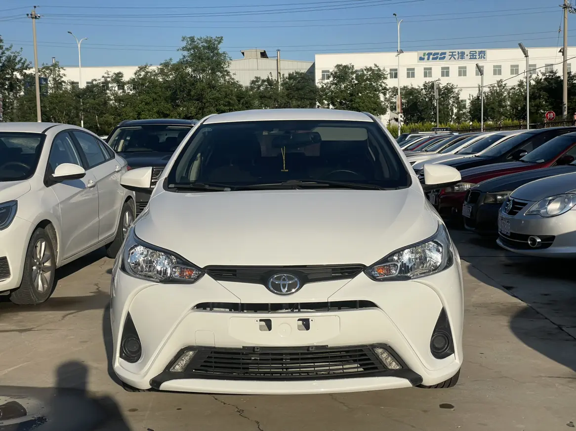 Toyota YARiS L Enjoy
