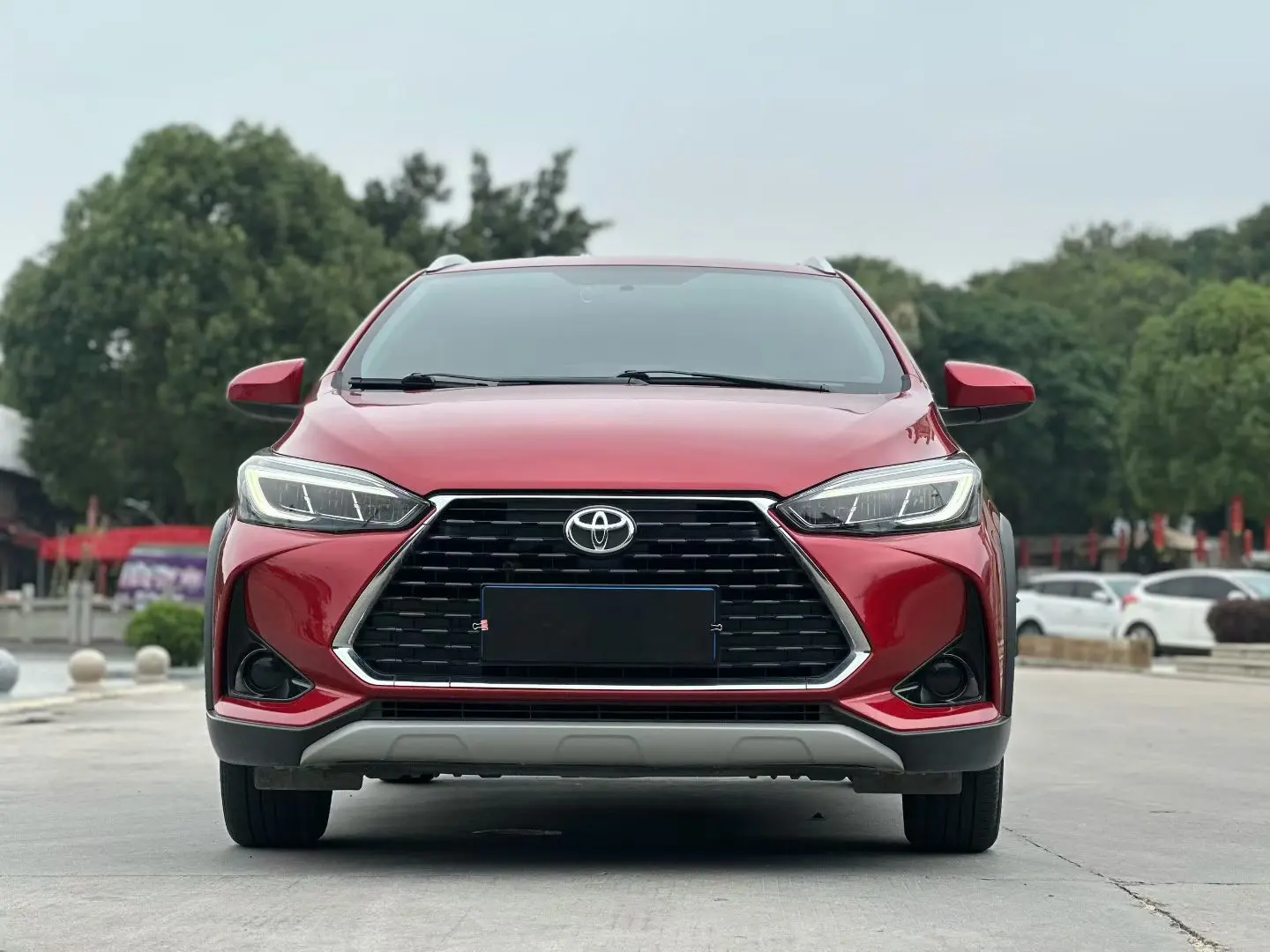 Toyota Yaris L