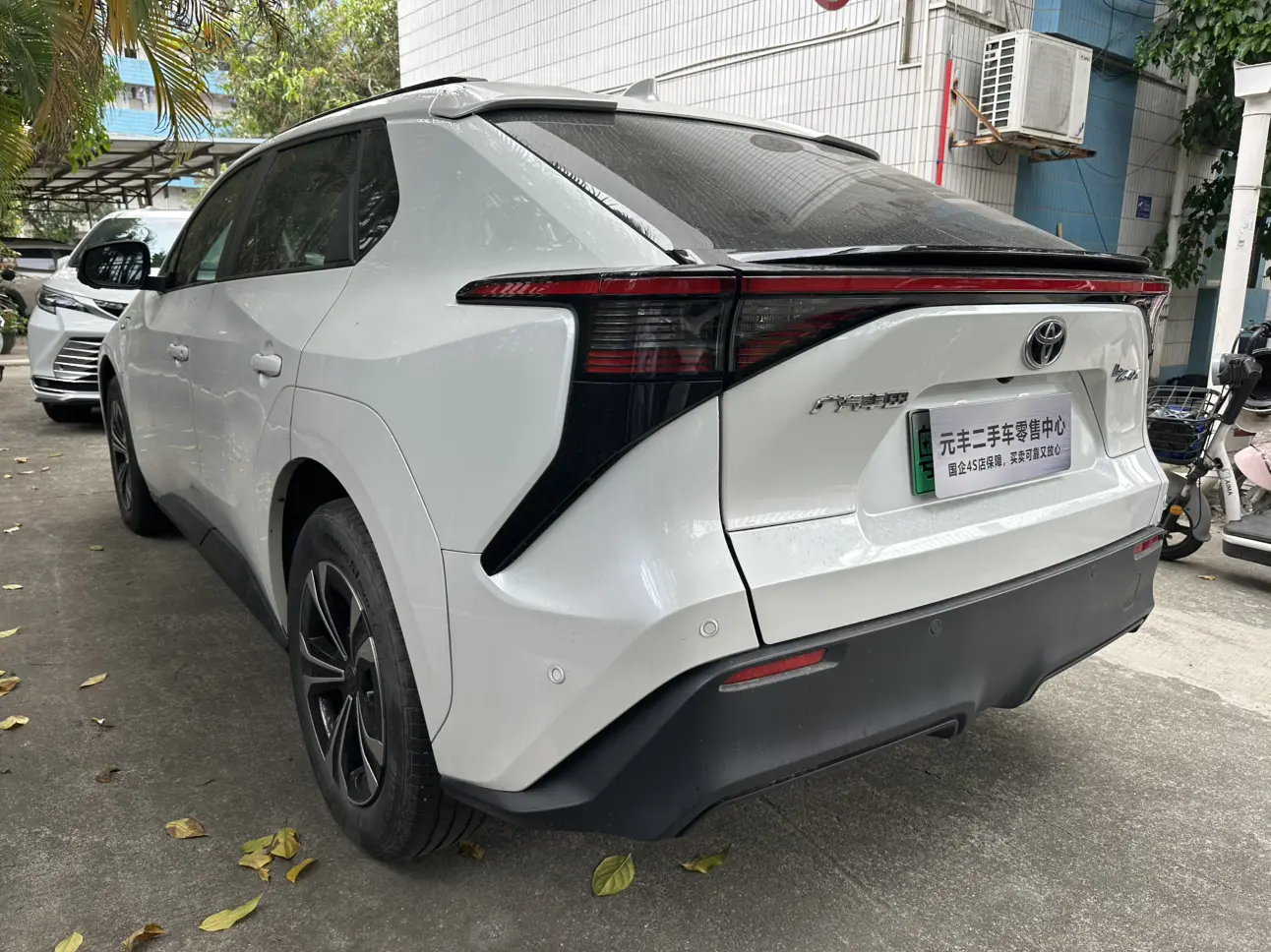 Toyota Bozhi 4X