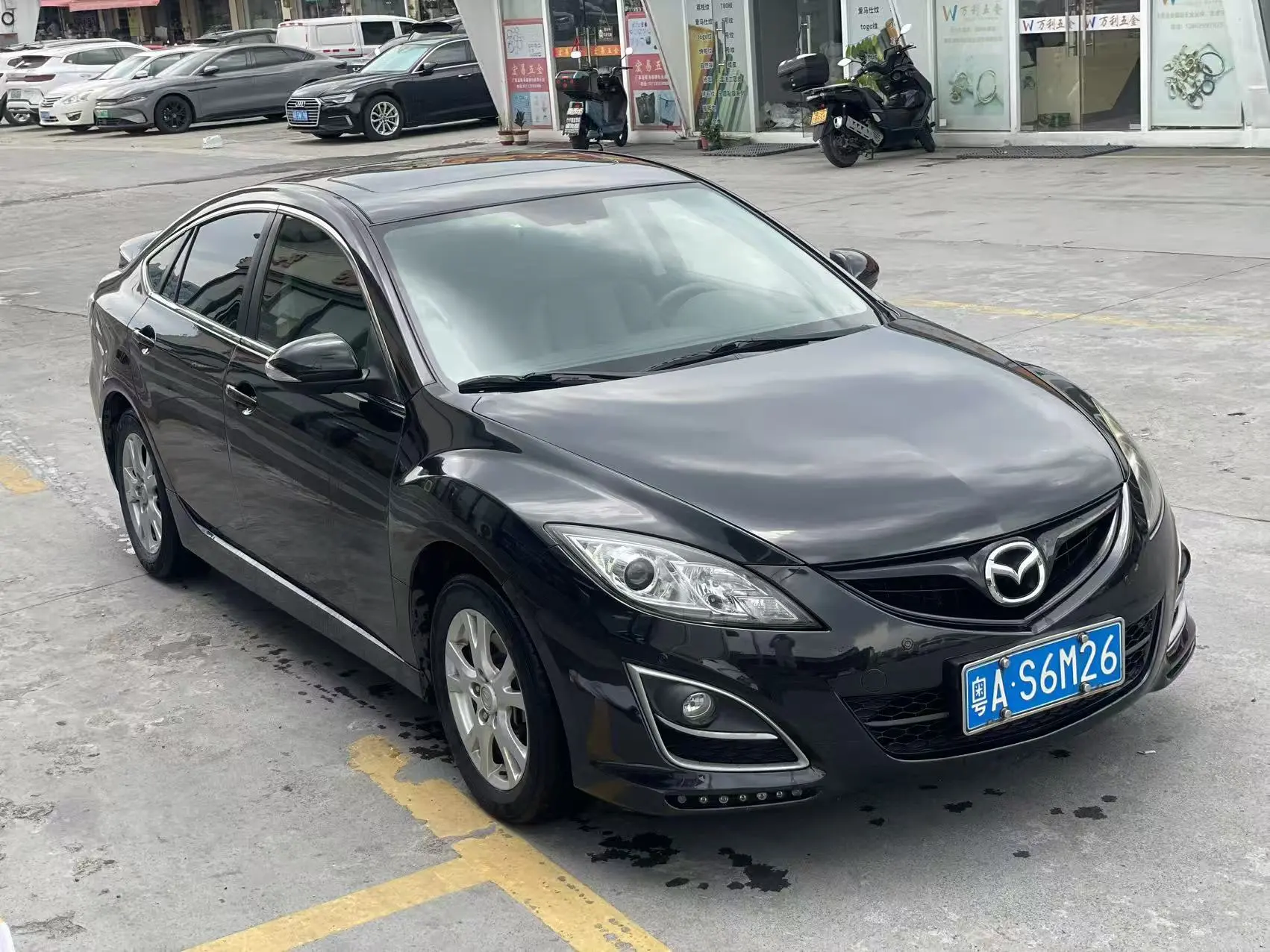 Mazda 6