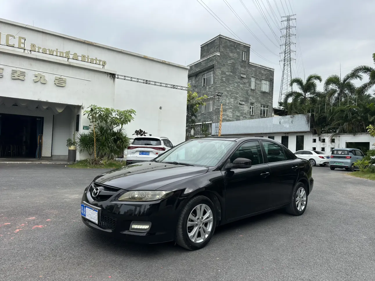 Mazda 6