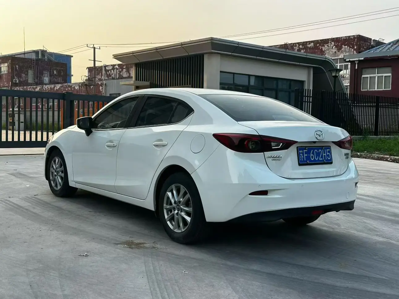 Mazda Axela