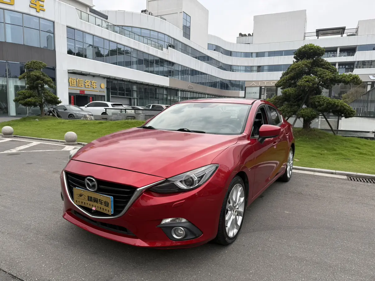 Mazda Axela