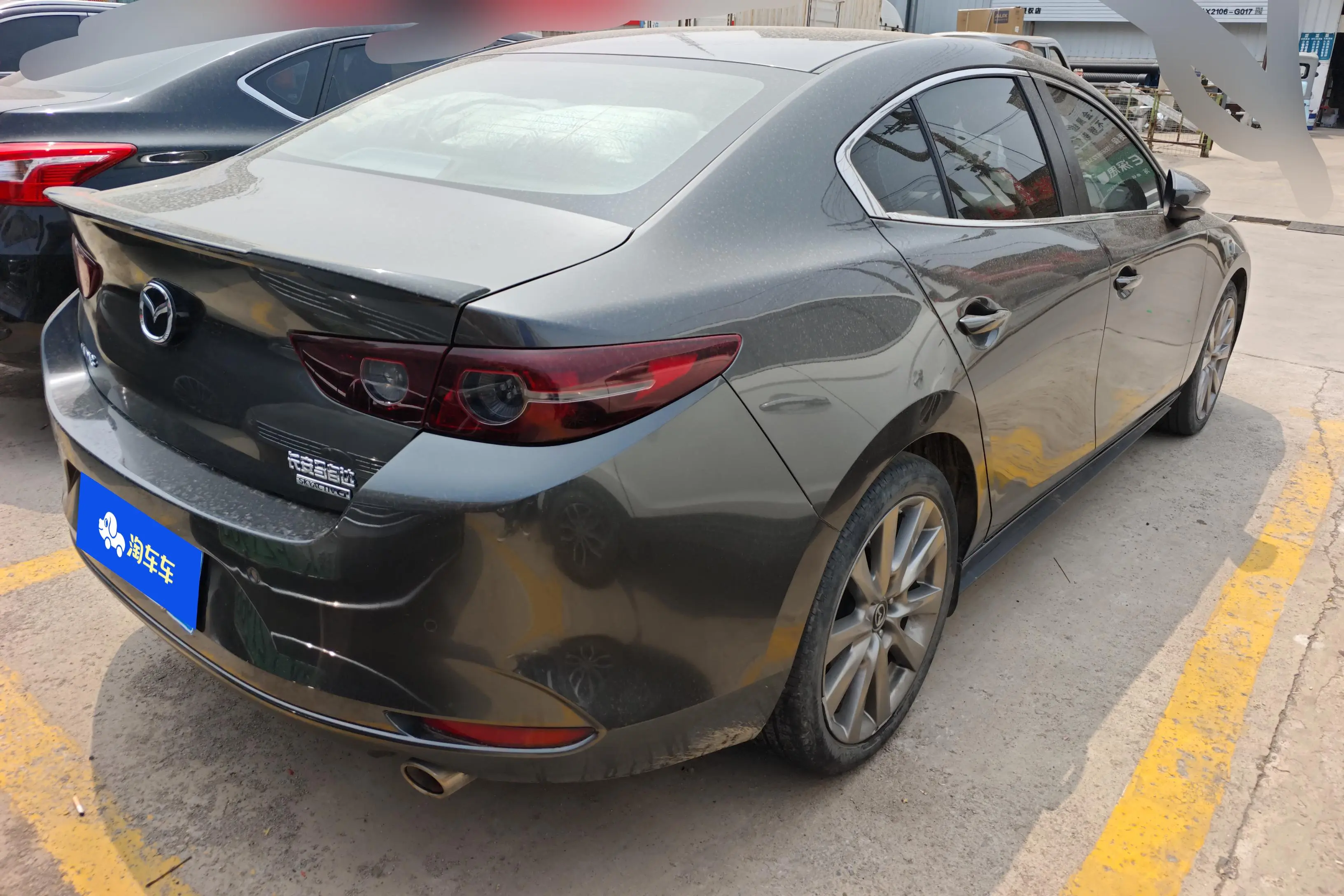 Mazda Axela