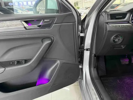 catalog-car-9