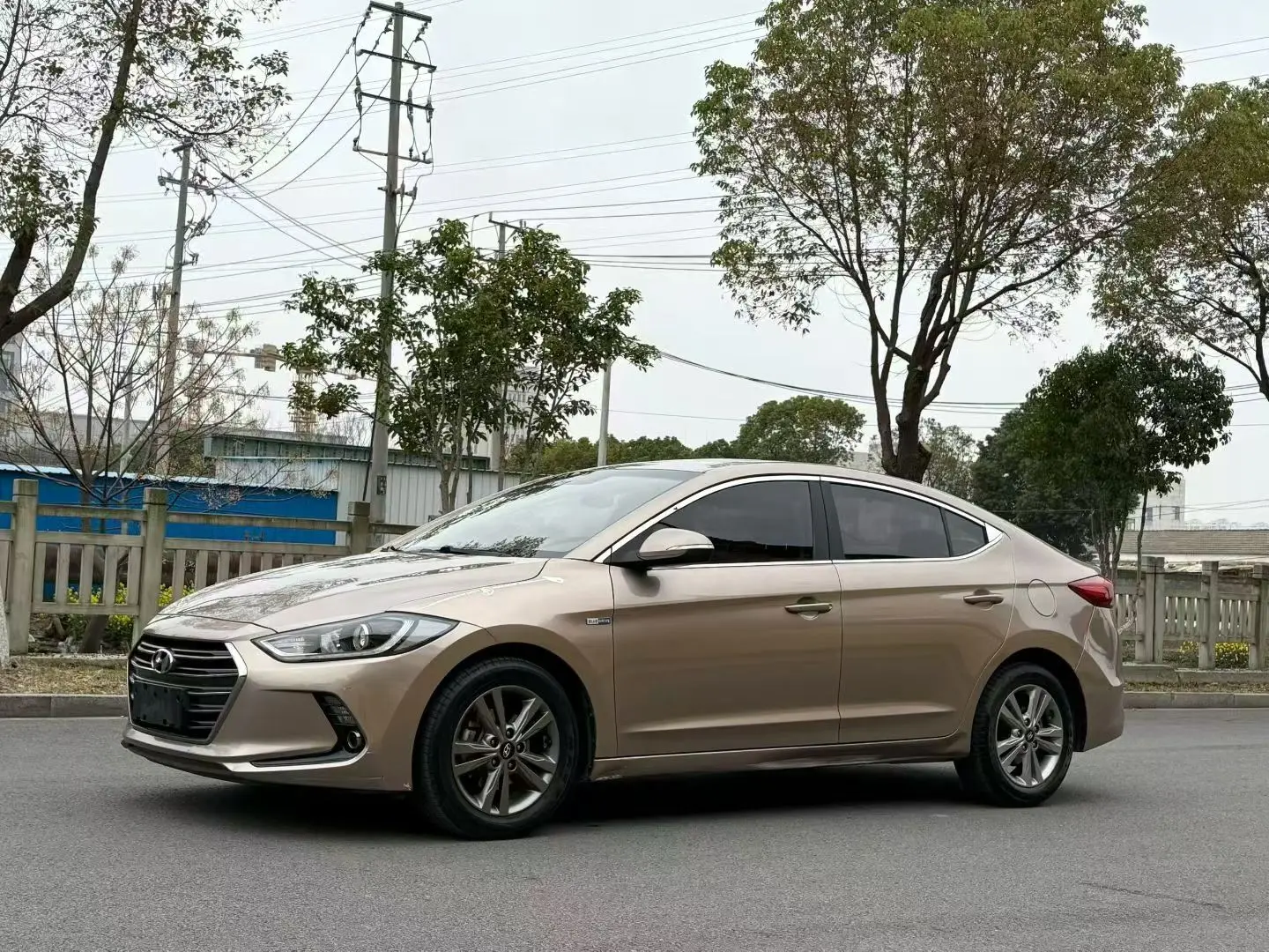 Hyundai Lead