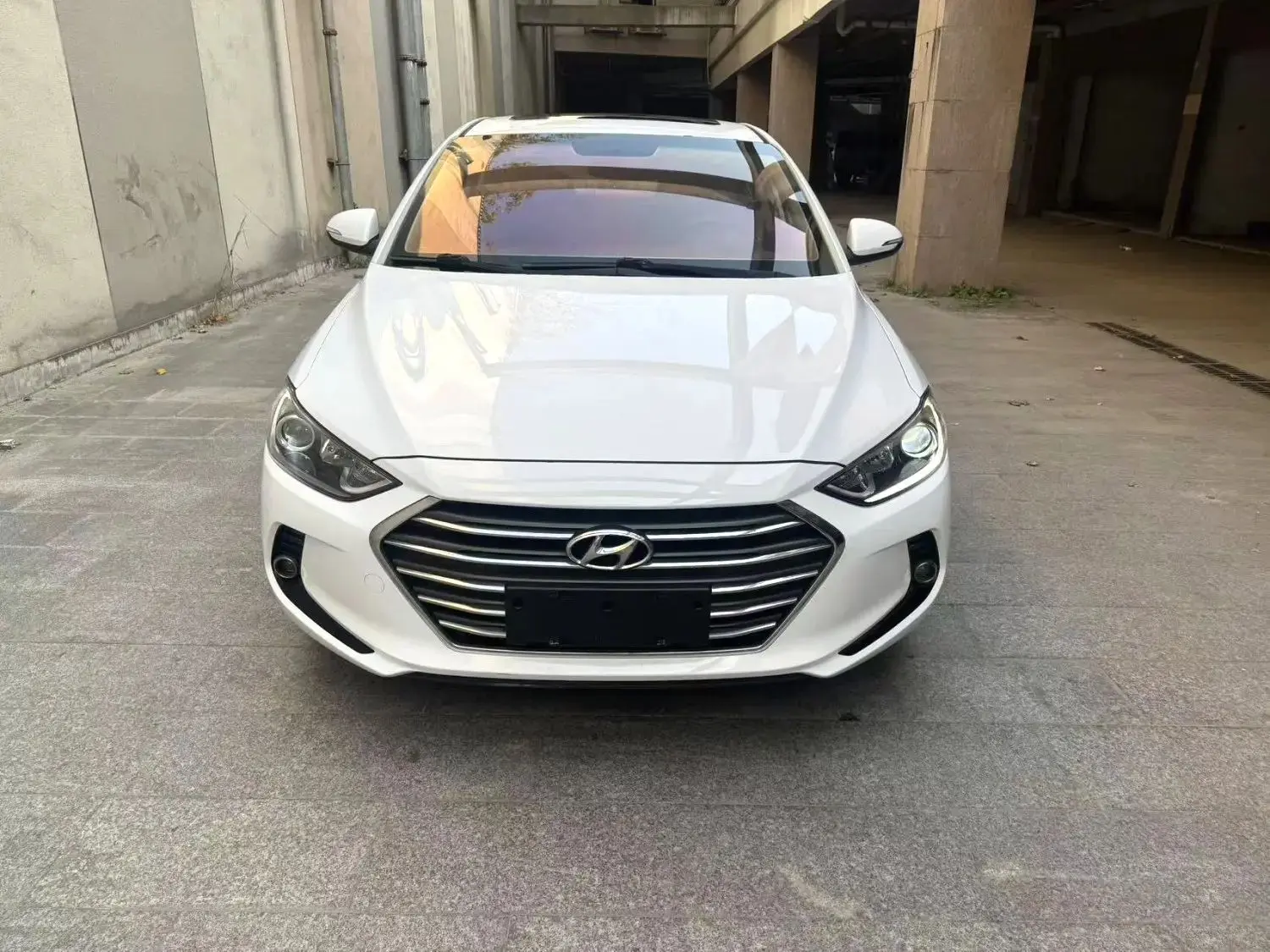 Hyundai Lead