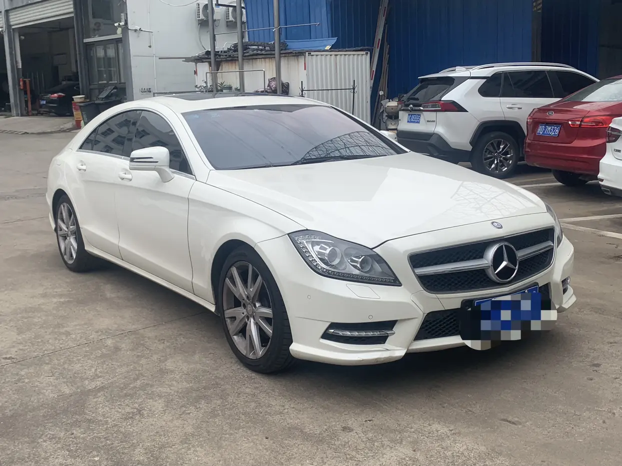 Mercedes-Benz CLS