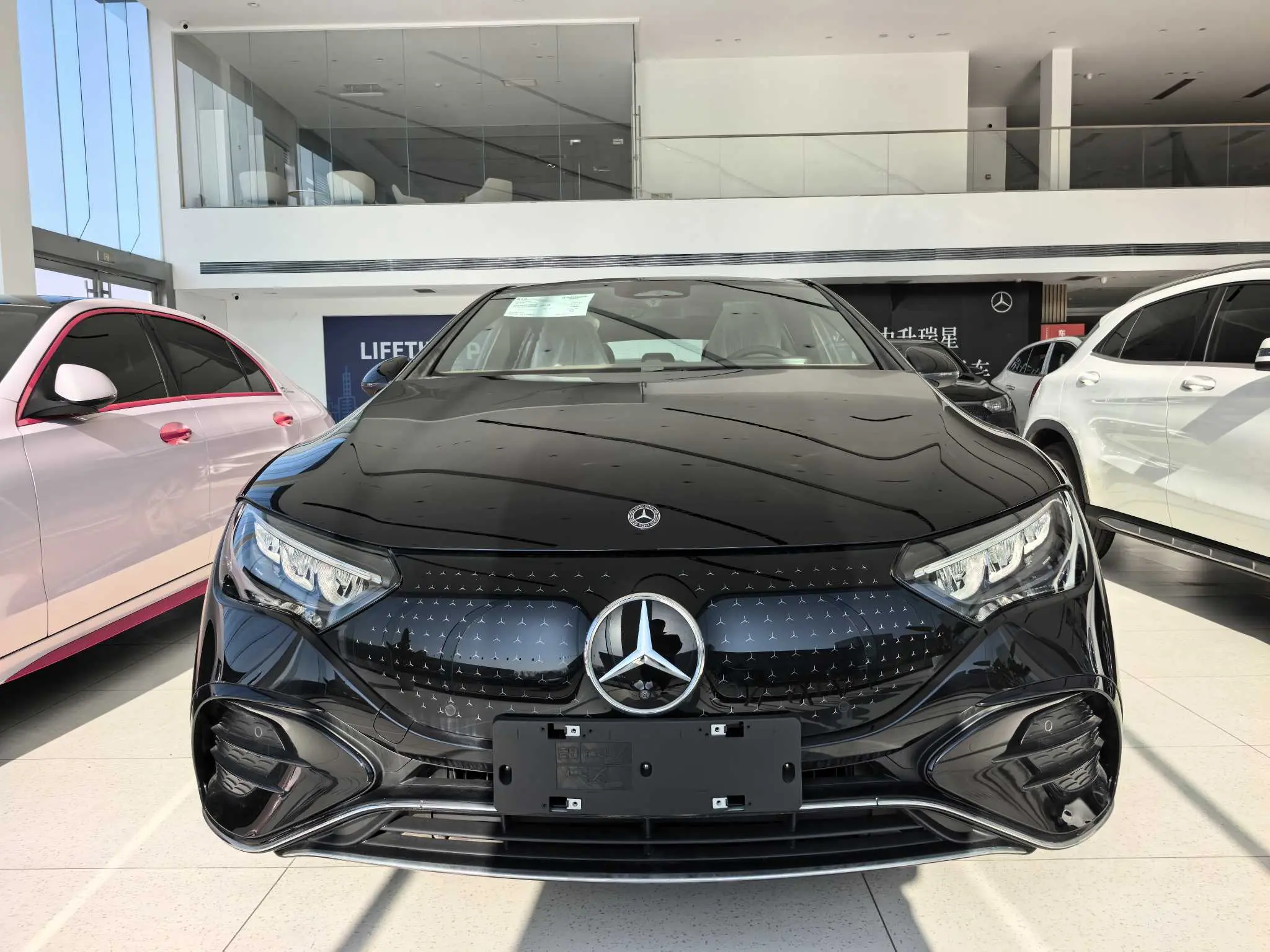 Mercedes-Benz EQE
