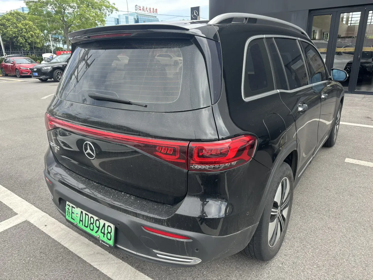 Mercedes-Benz EQB