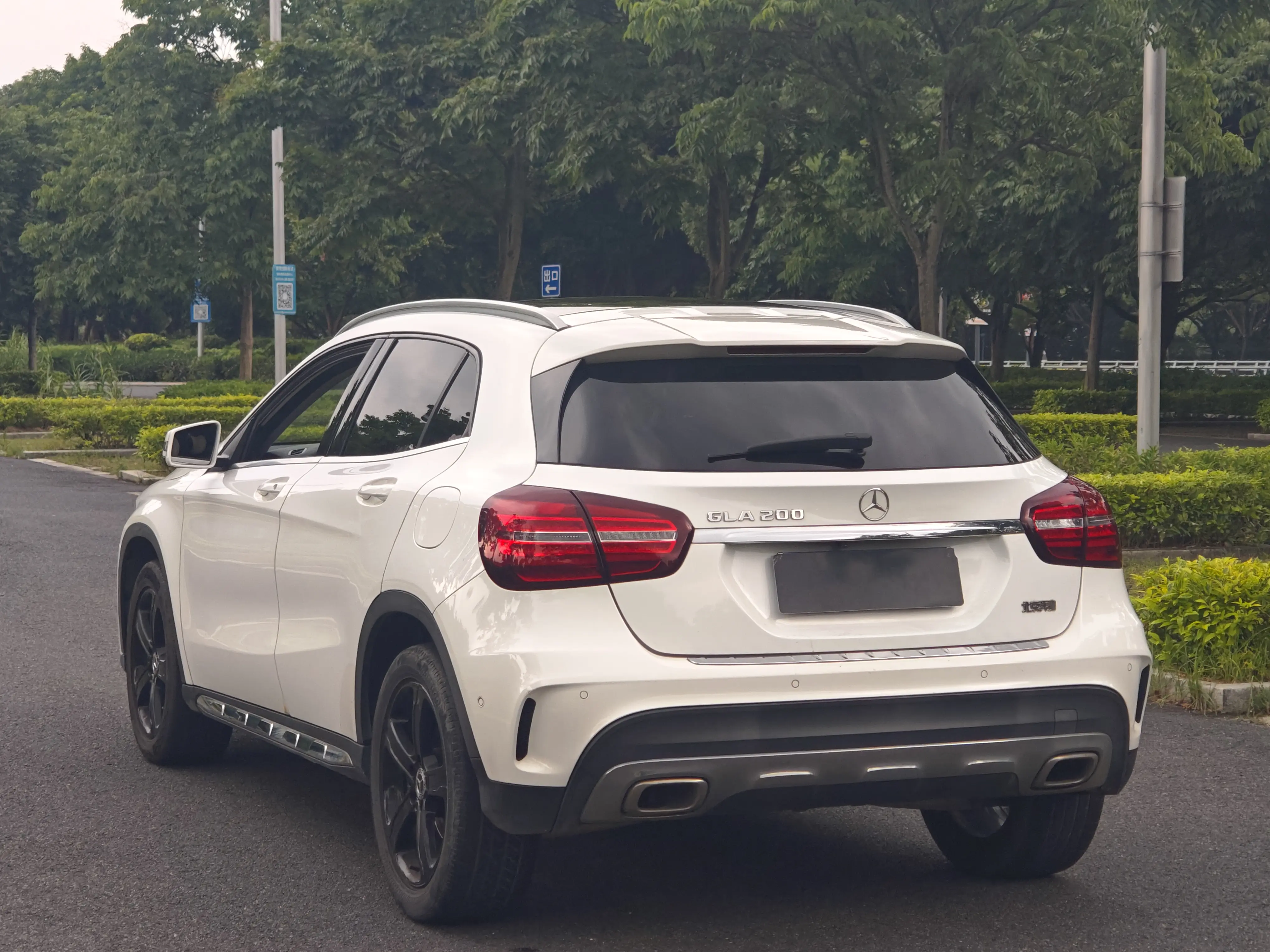 Mercedes-Benz GLA