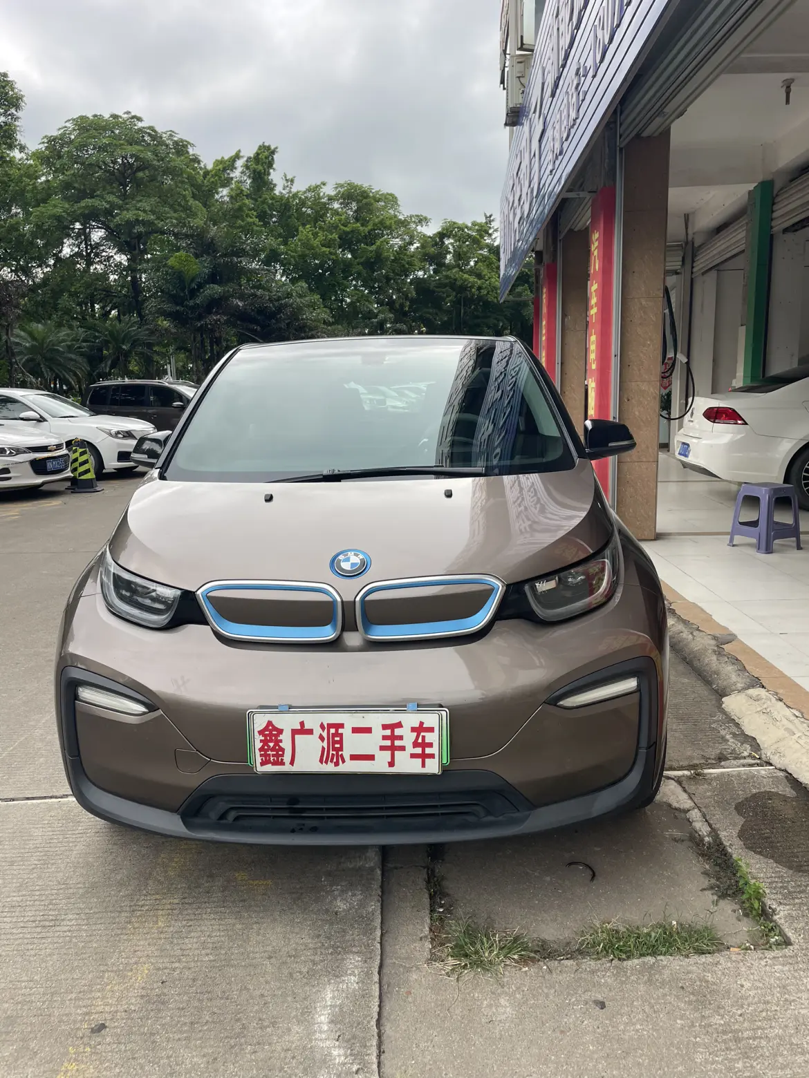 BMW i3