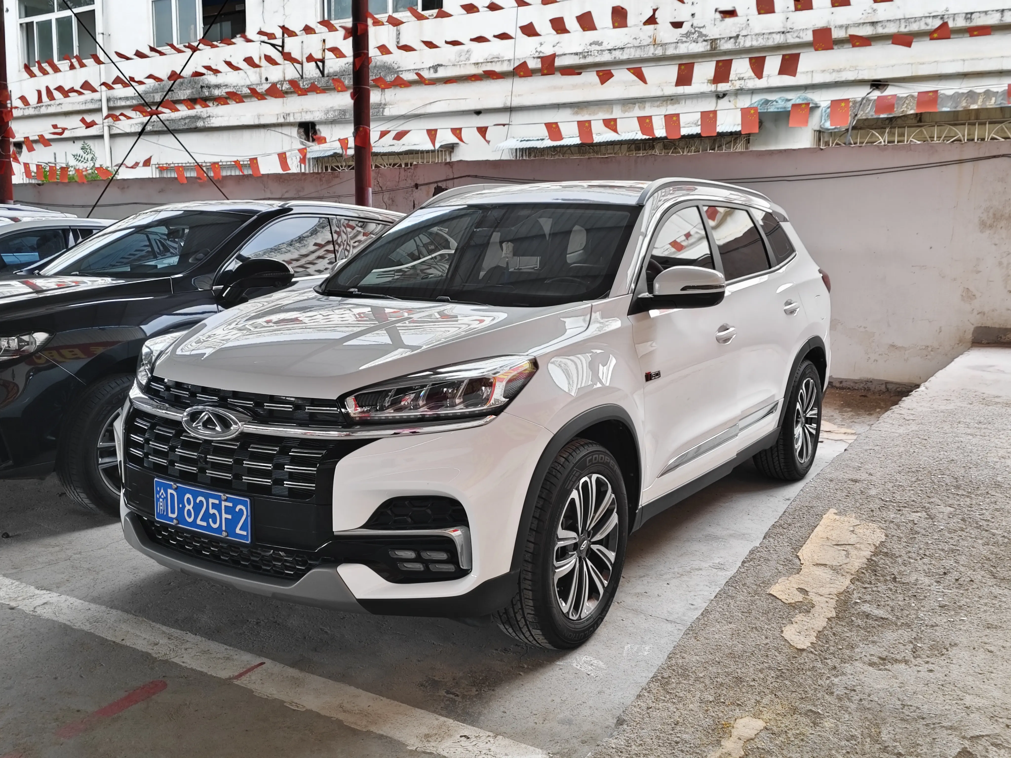 Chery Tiggo 8