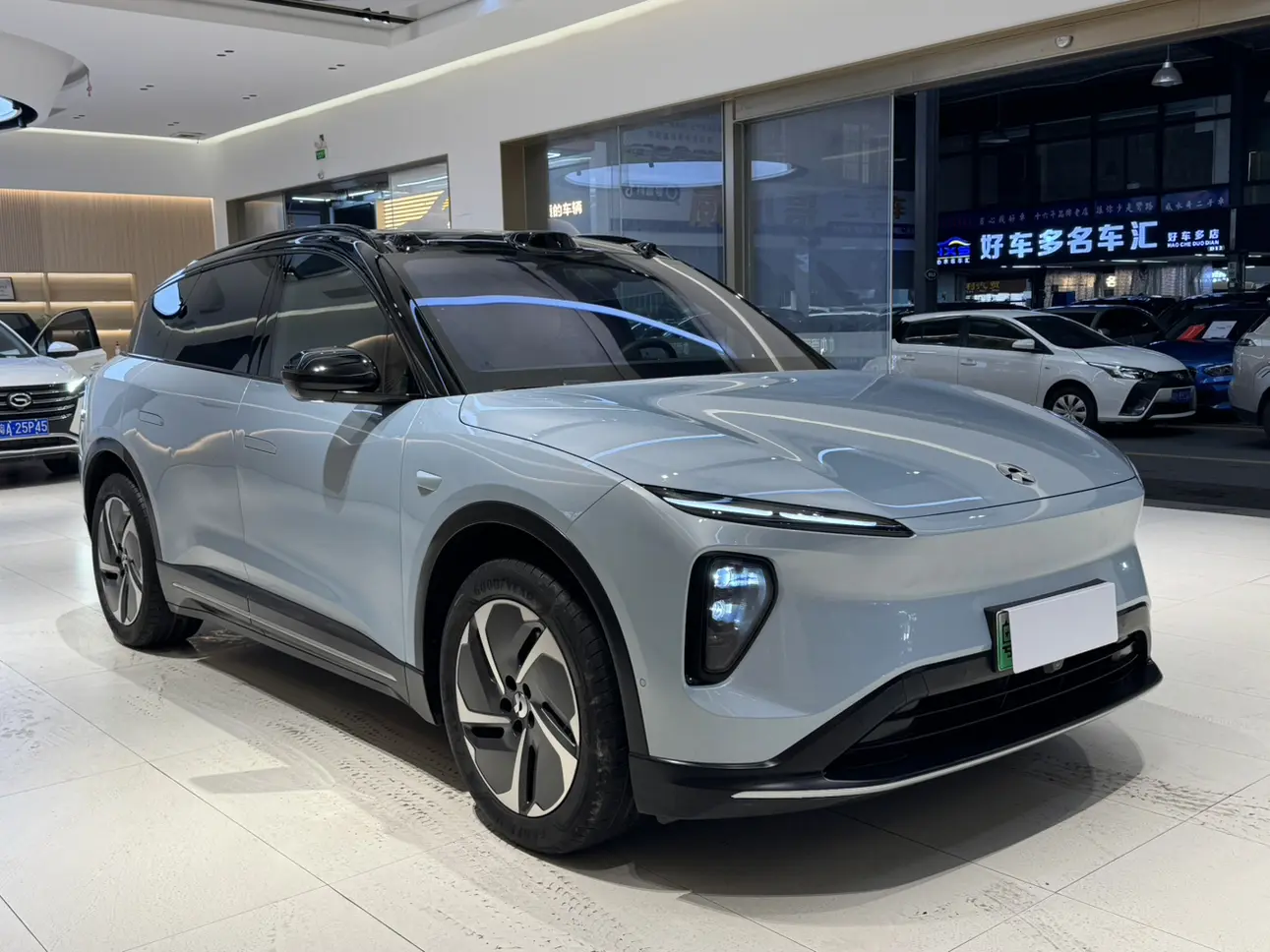 NIO ES6