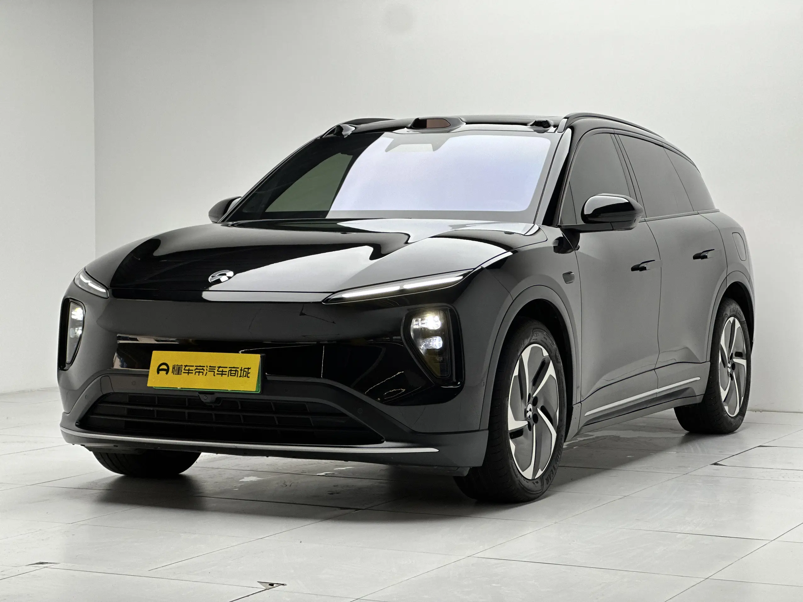 NIO ES6