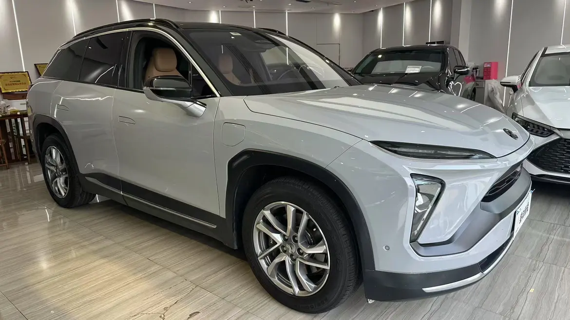NIO ES6